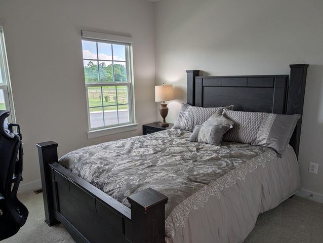 223 LETITIA MANOR DR, West Grove, PA 19390