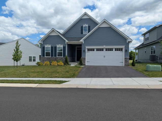 223 LETITIA MANOR DR, West Grove, PA 19390