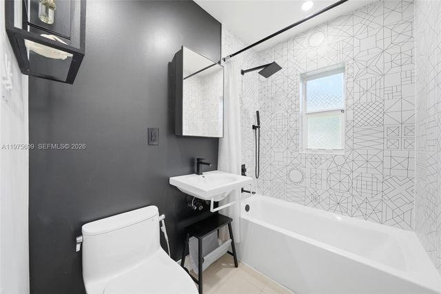 2190 SW 20th St, Miami, FL 33145