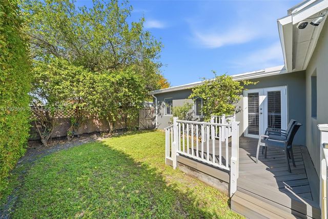 2190 SW 20th St, Miami, FL 33145