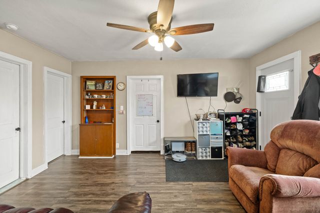 305 1st Street, Gilbert, IA 50105