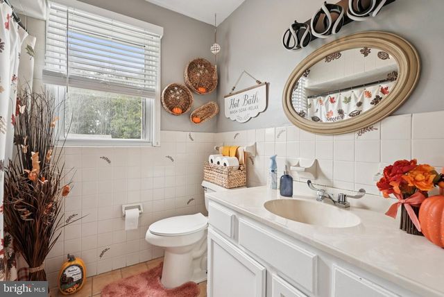 254 LAWRENCE ST, Vineland, NJ 08361