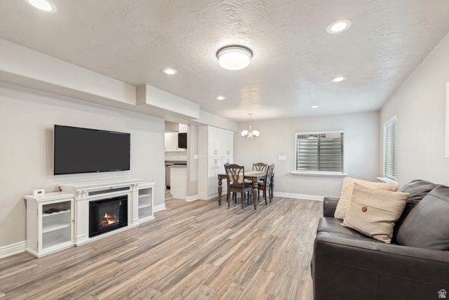 172 W STILLWATER DR, Saratoga Springs, UT 84045