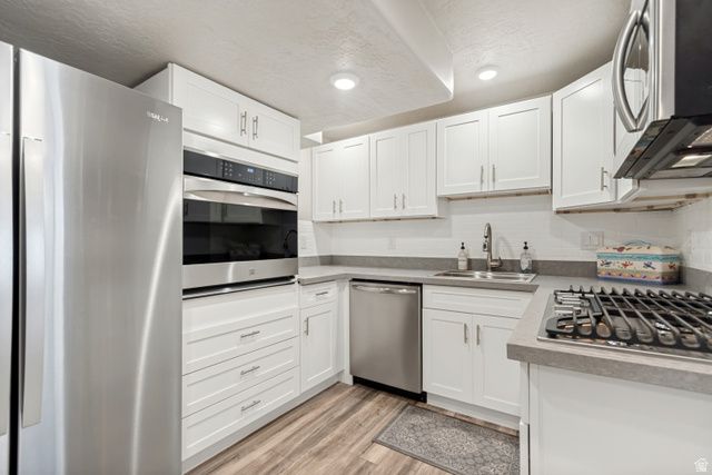 172 W STILLWATER DR, Saratoga Springs, UT 84045