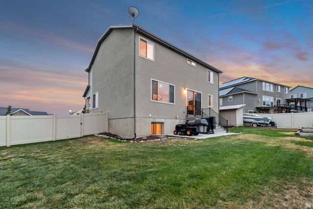 172 W STILLWATER DR, Saratoga Springs, UT 84045