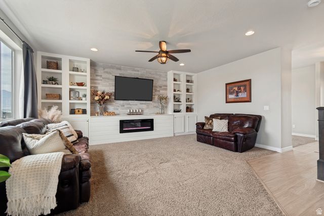 172 W STILLWATER DR, Saratoga Springs, UT 84045