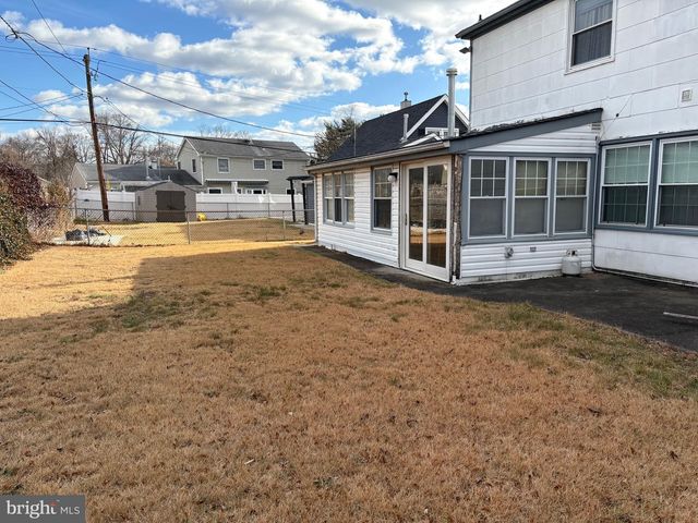 10 BEAVERDALE LN, Willingboro, NJ 08046