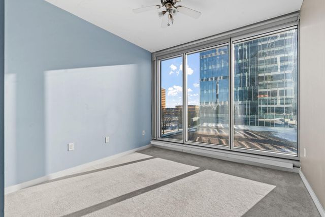 8161 33rd Avenue S 306, Bloomington, MN 55425