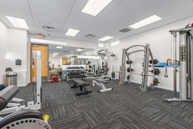 8161 33rd Avenue S 306, Bloomington, MN 55425