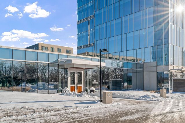 8161 33rd Avenue S 306, Bloomington, MN 55425