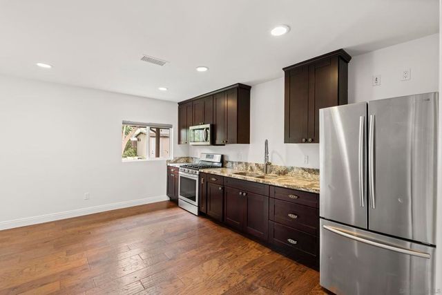 489 La Costa Ave, Encinitas, CA 92024