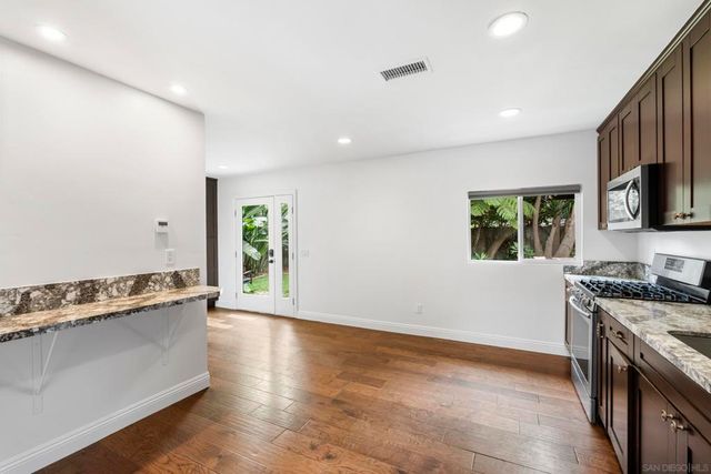 489 La Costa Ave, Encinitas, CA 92024