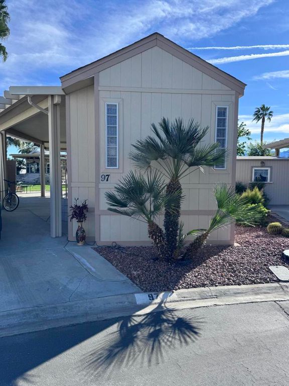 81620 Avenue 49 97a, Indio, CA 92201