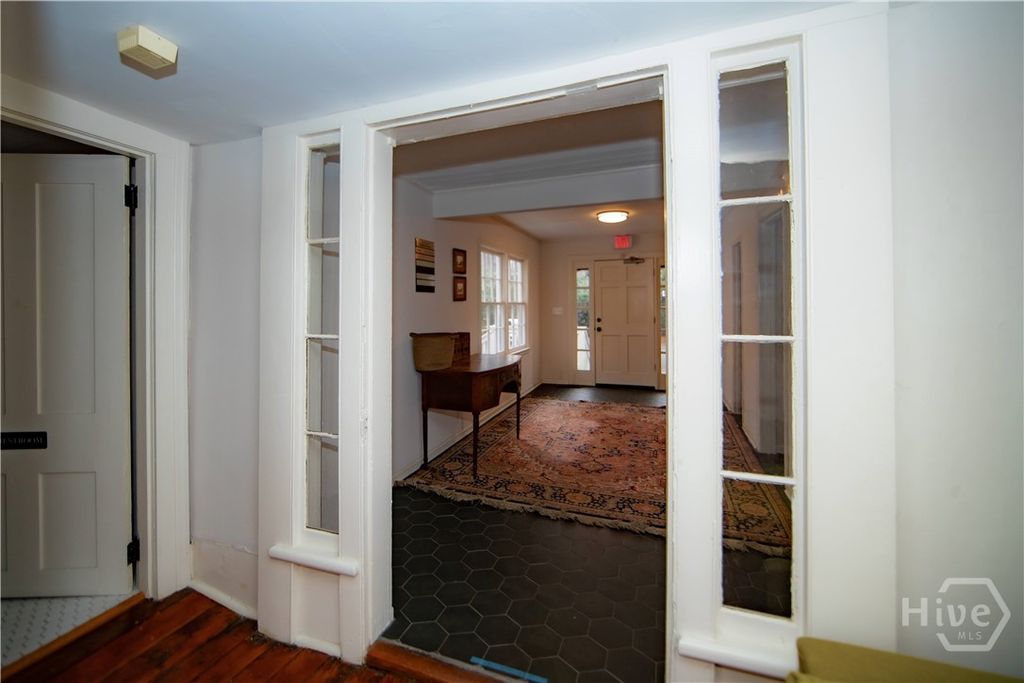 Image 19 of property listing at 524 Hill Street, Athens, GA 30601