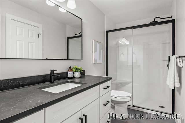 2070 Shiloh Point Drive, Grand Rapids, MI 49546