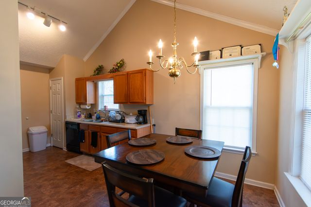 64 Wooddale Lane, Carrollton, GA 30117