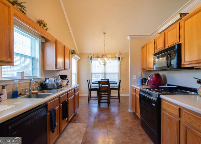 64 Wooddale Lane, Carrollton, GA 30117