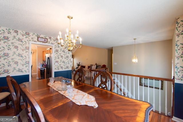 64 Wooddale Lane, Carrollton, GA 30117