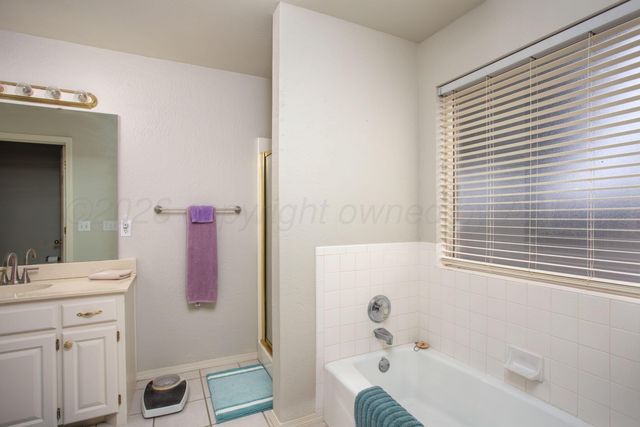 6206 OAKCREST Lane, Amarillo, TX 79109