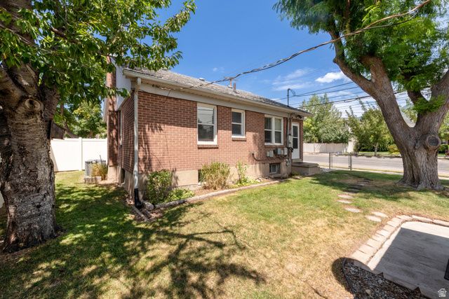 1684 E GARFIELD AVE, Salt Lake City, UT 84105