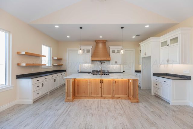 1601 S FORK Avenue, Amarillo, TX 79118