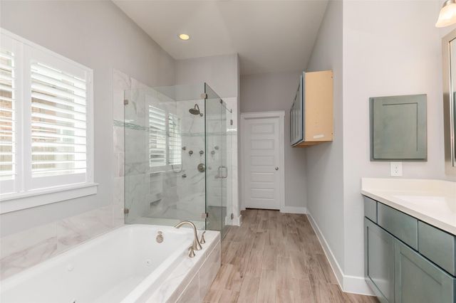 18506 Gunda Heights Drive, Cypress, TX 77433