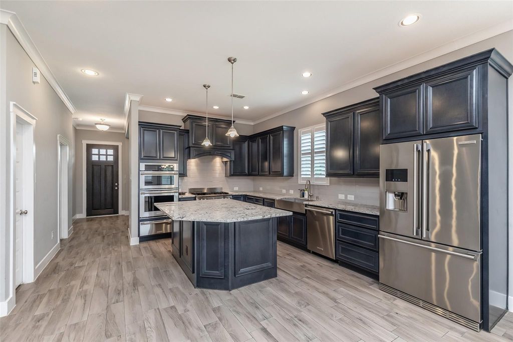 18506 Gunda Heights Drive, Cypress, TX 77433