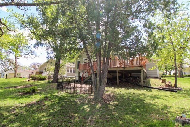 708 17th Avenue, Eldora, IA 50627