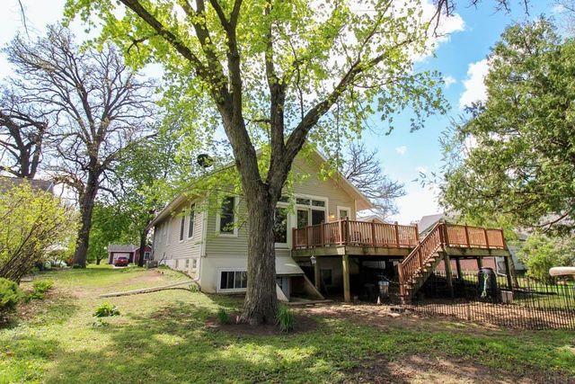 708 17th Avenue, Eldora, IA 50627