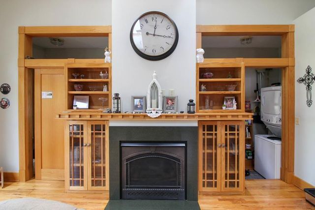 708 17th Avenue, Eldora, IA 50627