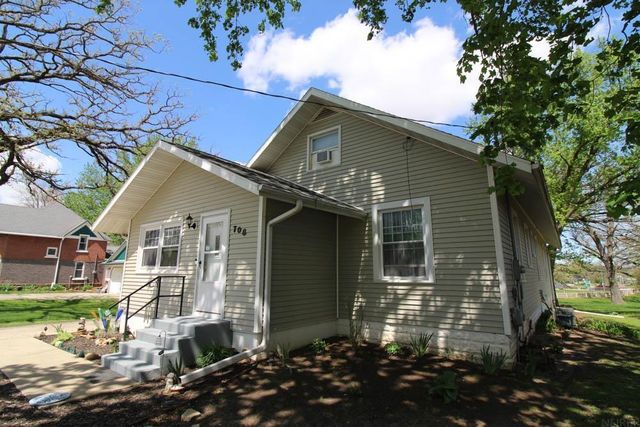 708 17th Avenue, Eldora, IA 50627