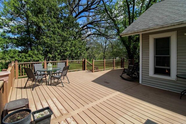 708 17th Avenue, Eldora, IA 50627