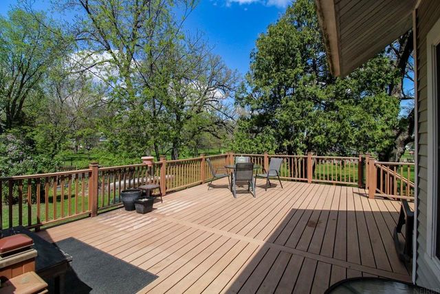 708 17th Avenue, Eldora, IA 50627