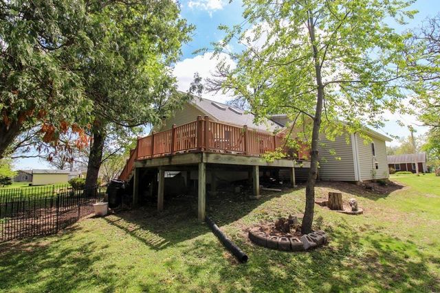 708 17th Avenue, Eldora, IA 50627