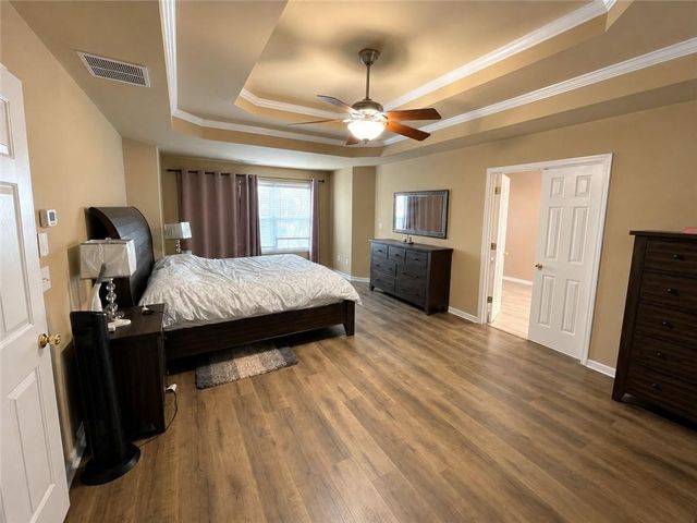 4010 Magnolia Leaf Lane, Suwanee, GA 30024