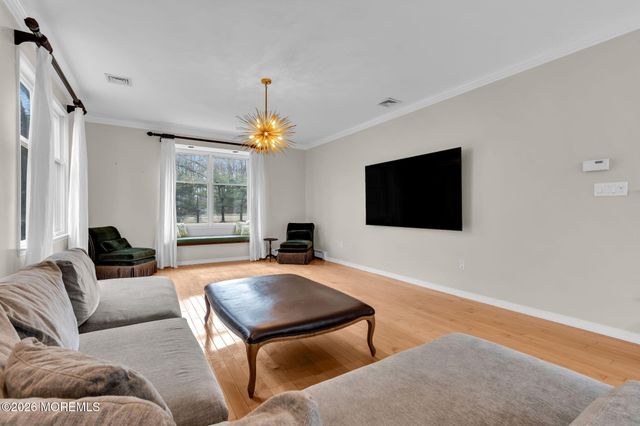 124 Taylors Mills Road, Manalapan, NJ 07726