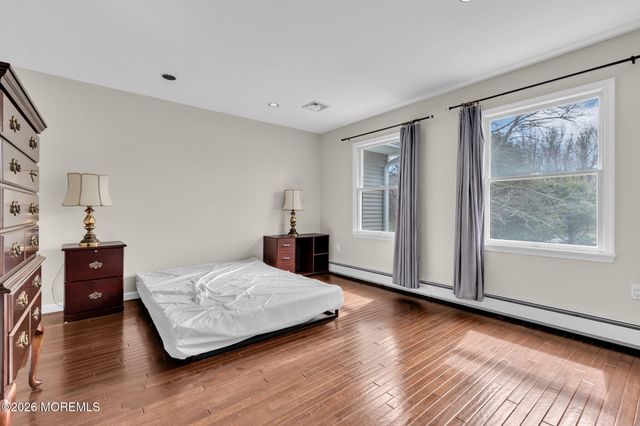 124 Taylors Mills Road, Manalapan, NJ 07726