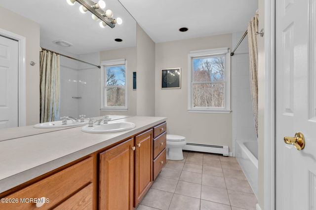 124 Taylors Mills Road, Manalapan, NJ 07726