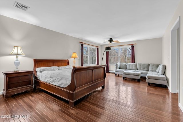 124 Taylors Mills Road, Manalapan, NJ 07726