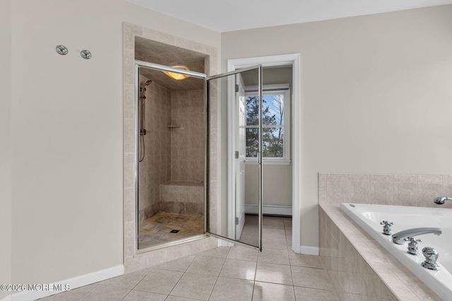 124 Taylors Mills Road, Manalapan, NJ 07726