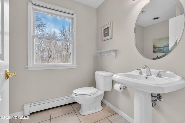 124 Taylors Mills Road, Manalapan, NJ 07726