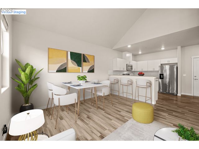 17137 Sw APPLEDALE Rd 304, Beaverton, OR 97007
