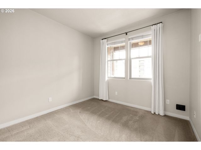 17137 Sw APPLEDALE Rd 304, Beaverton, OR 97007