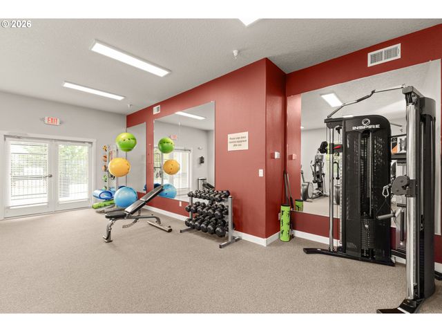 17137 Sw APPLEDALE Rd 304, Beaverton, OR 97007
