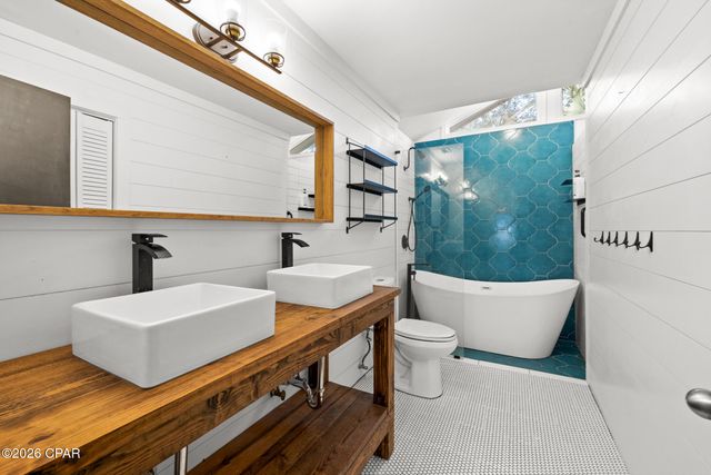 916 Cobia Drive, Panama City, FL 32408