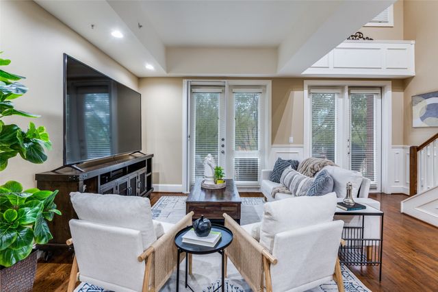 5055 Addison Circle 422, Addison, TX 75001