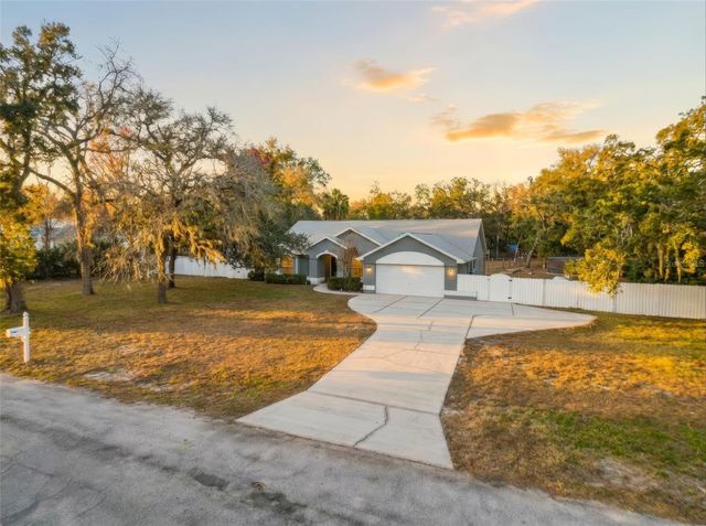 12923 OAK NUT STREET, Hudson, FL 34667