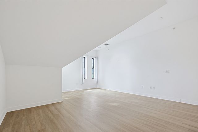 72 Ashland St 408, Malden, MA 02148