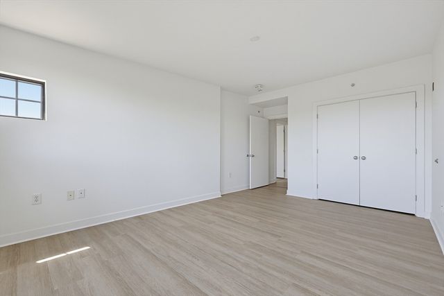 72 Ashland St 408, Malden, MA 02148
