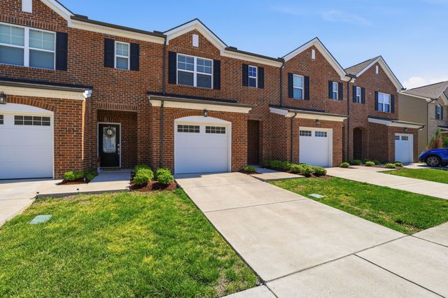 139 Fister Dr, Lebanon, TN 37090
